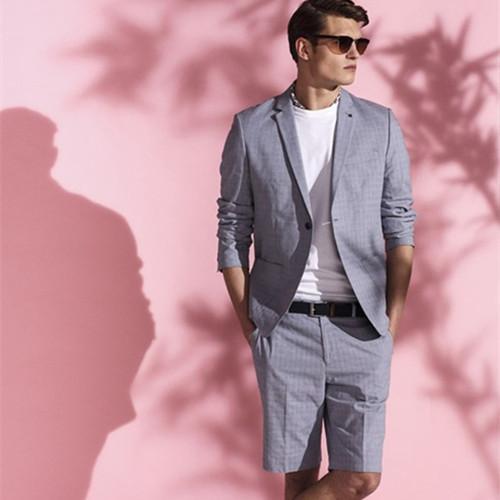 Suits from which fabrics are suitable for tailoring in summer (summer dressing skills)
