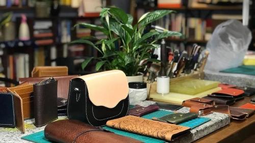 Luxury Cobbler: Leather care terminology

