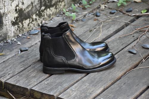 Expanding traditional production, what is effect of leather shoes designed for washing?
