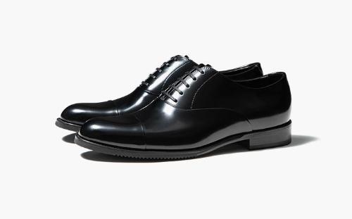 What types of men's leather shoes are there?
