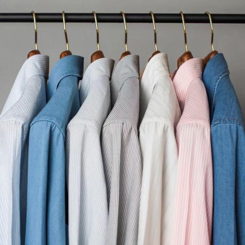 The season of shirts has come, how to choose men's striped shirts?
