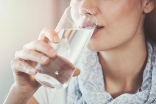 Tips on how to secretly lose weight while staying at home! Eight glasses of water schedule makes it easy to lose weight
