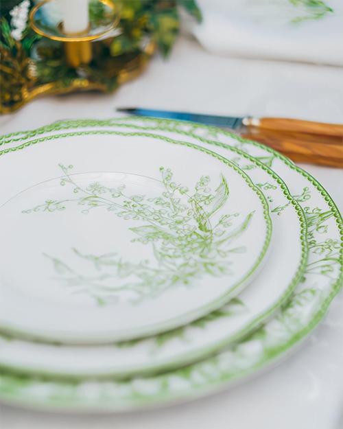 Are the dishes stylish too? 7 fashion brands that sparkle with tableware
